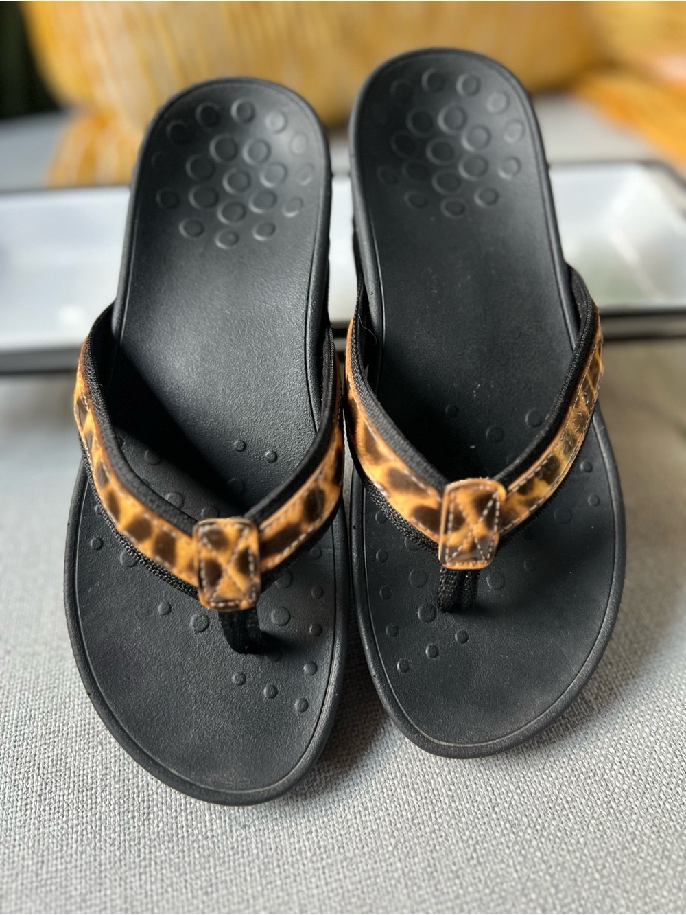 Vionic Black Sandals with Leopard-Print Straps - Picture 5 of 7